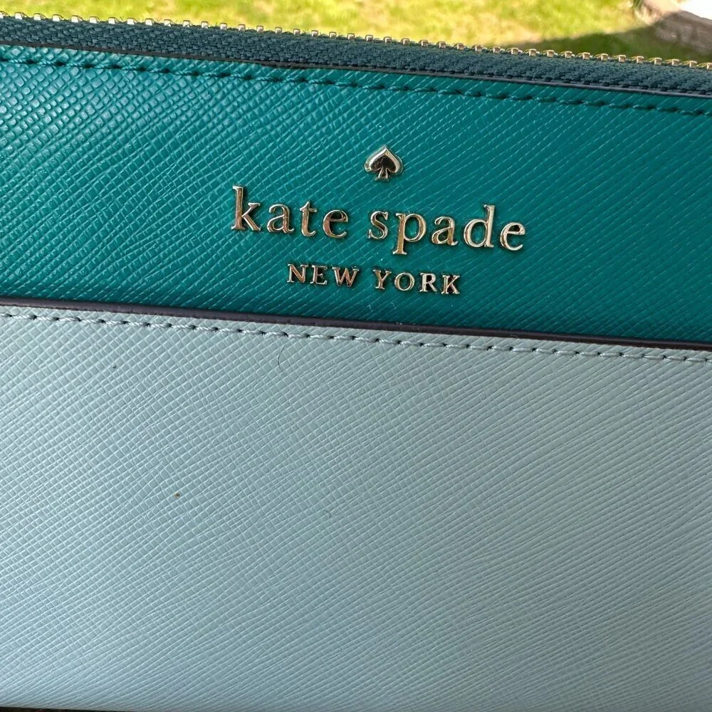 Kate Spade NY Staci Colorblock Large Continental Wallet Leather Frosted Spearmnt